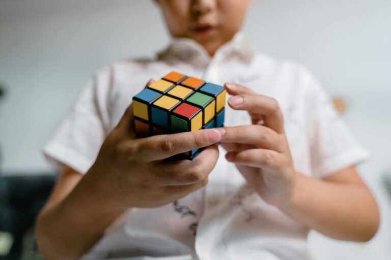 English Puzzles for Beginners Level 2 - Boy with Rubiks cube